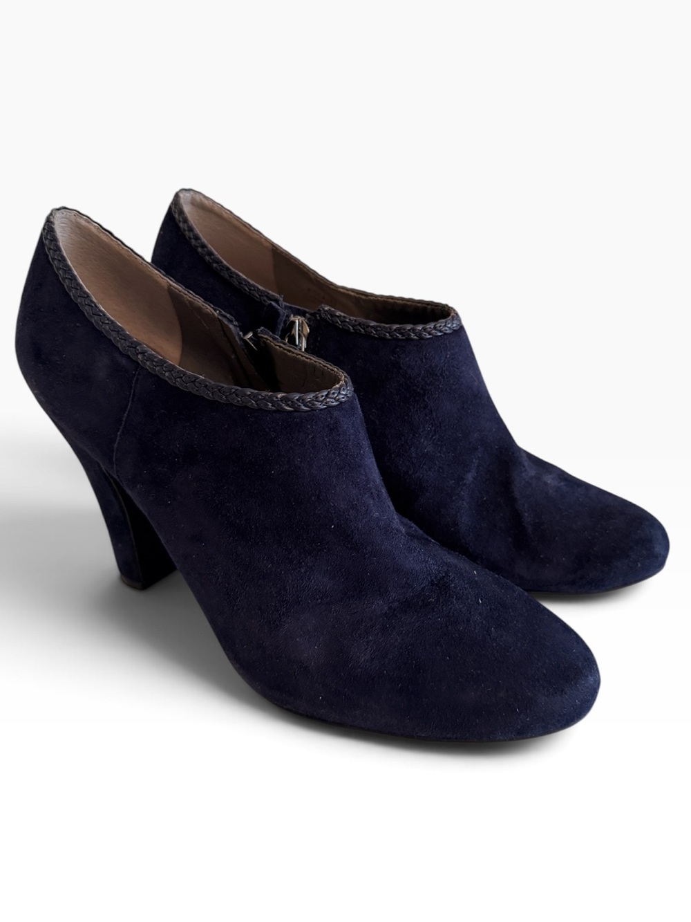 Tahari Navy Blue "Rosalee" Suede Ankle Booties 10M NEW